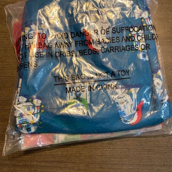 NWT 2-Piece PJs Star Wars R2D2 -- Size 2T - Picture 2 of 3